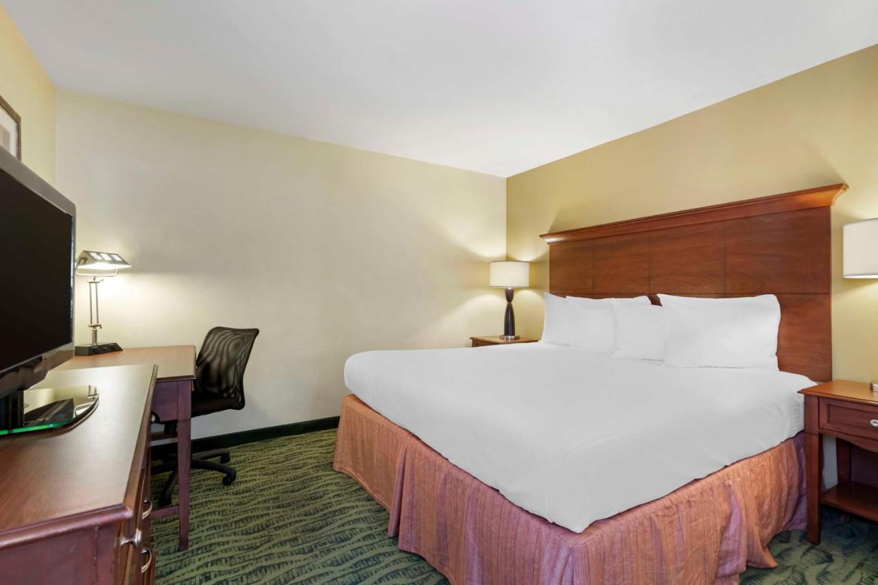 Best Western Mcallen Medical Center Eksteriør bilde
