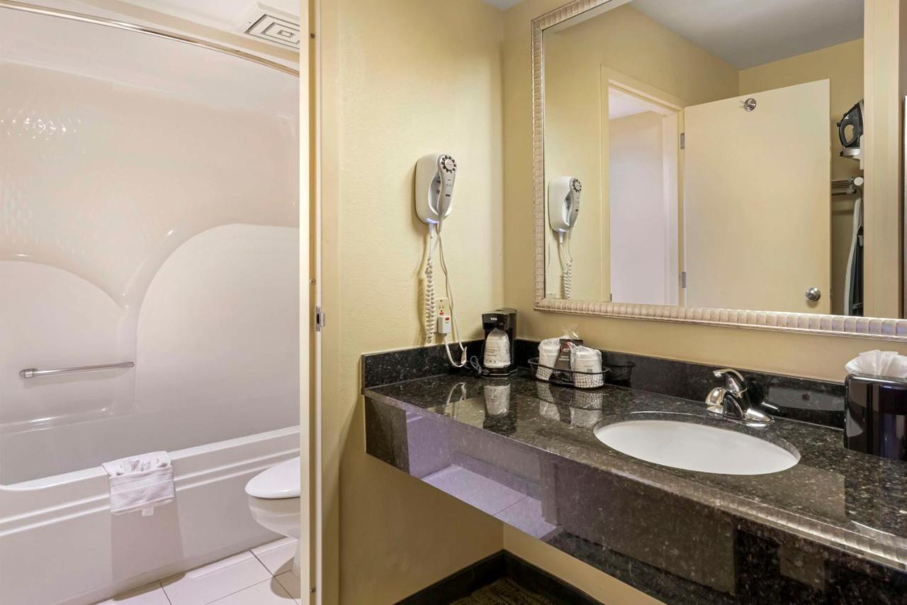 Best Western Mcallen Medical Center Eksteriør bilde